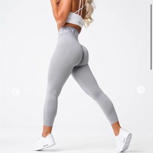 NVGTN Light Grey Seamless Leggings